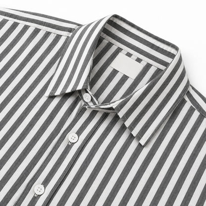 Men's black and white striped loose casual long-sleeved shirt
