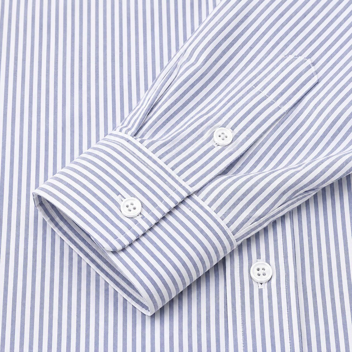 Men's blue and white striped loose casual long-sleeved shirt
