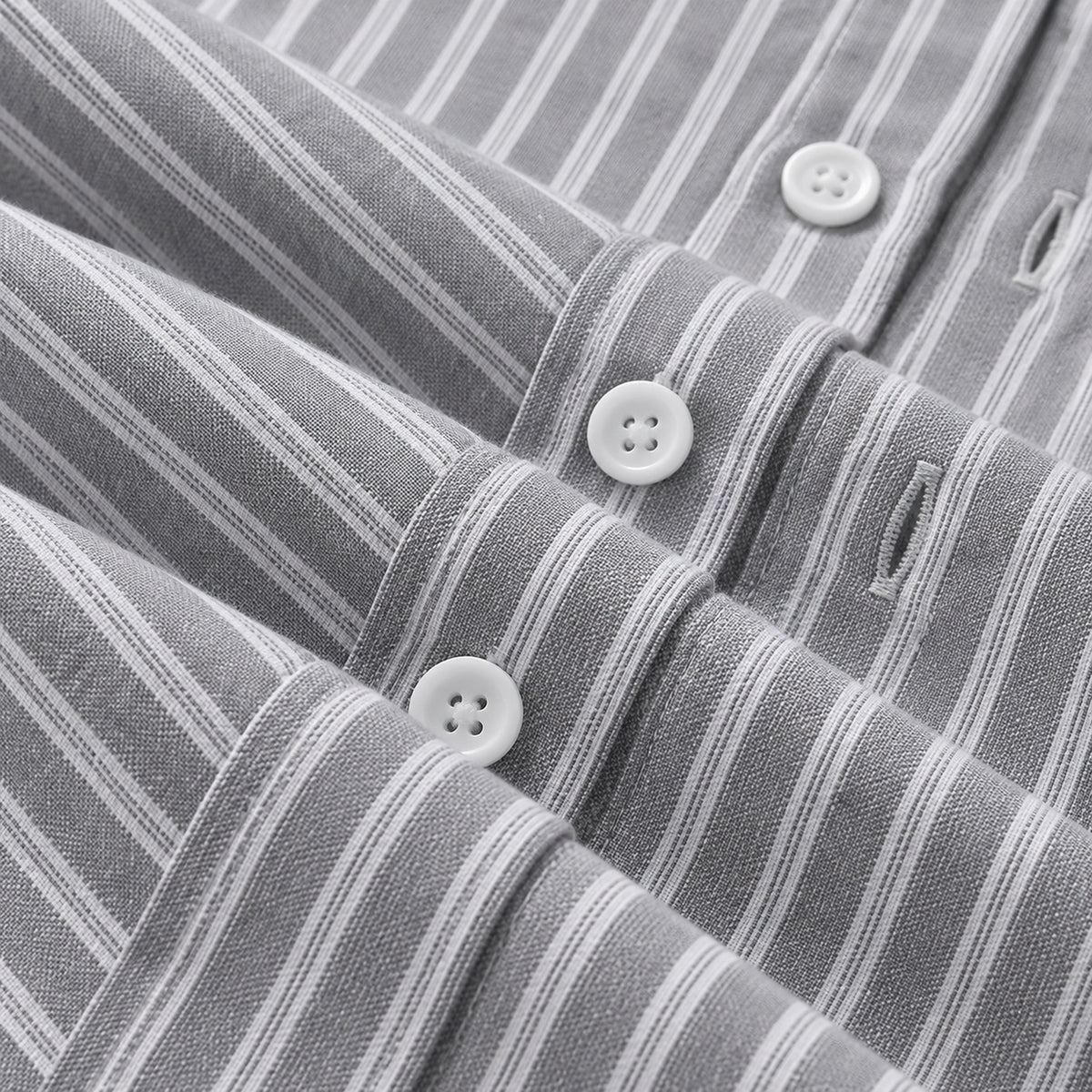 Men's gray and white striped loose casual long-sleeved shirt