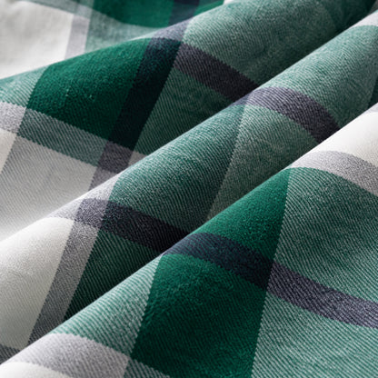 Men's fashionable green and white checkered long-sleeved shirt